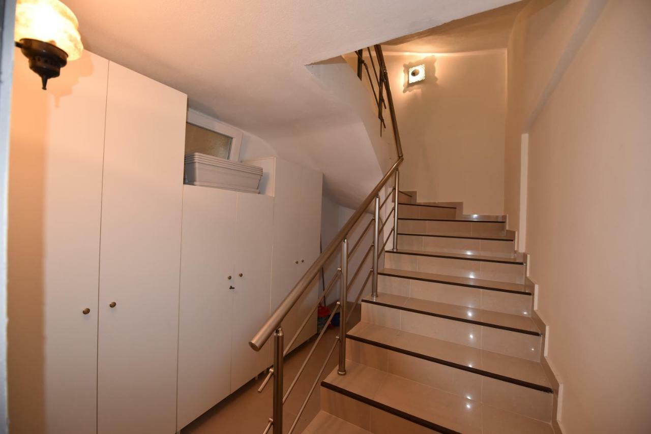 Artisti Elena Apartment Paralia Katerinis Bagian luar foto