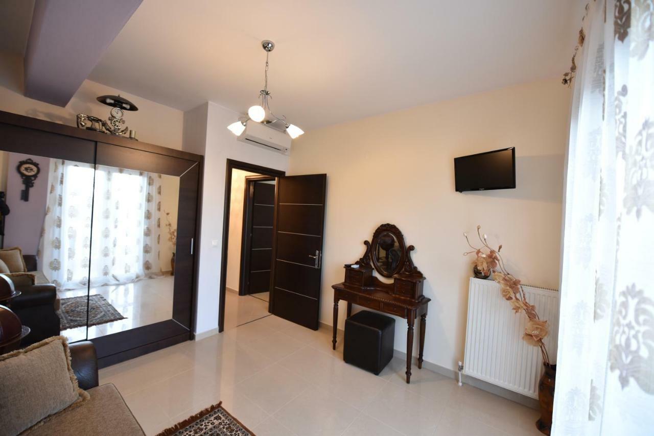 Artisti Elena Apartment Paralia Katerinis Bagian luar foto
