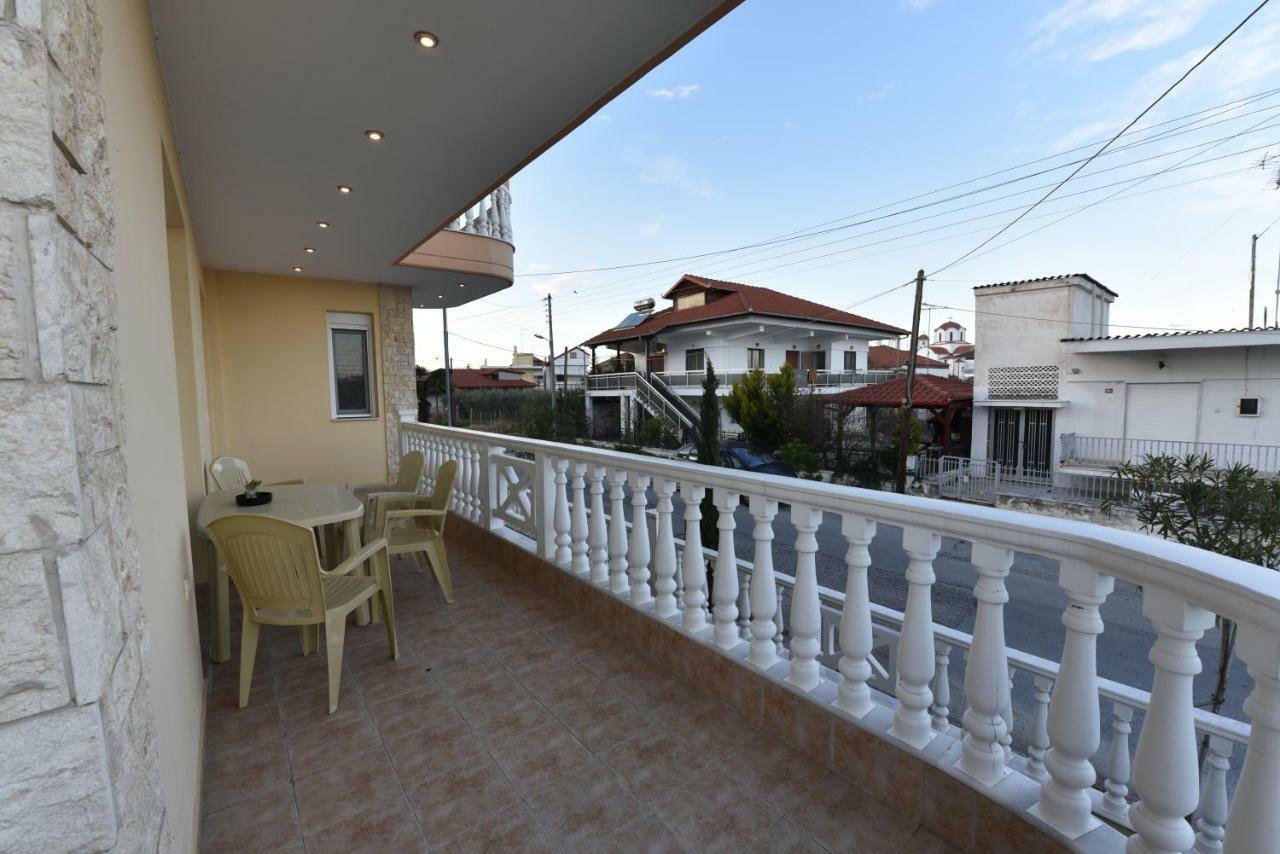 Artisti Elena Apartment Paralia Katerinis Bagian luar foto